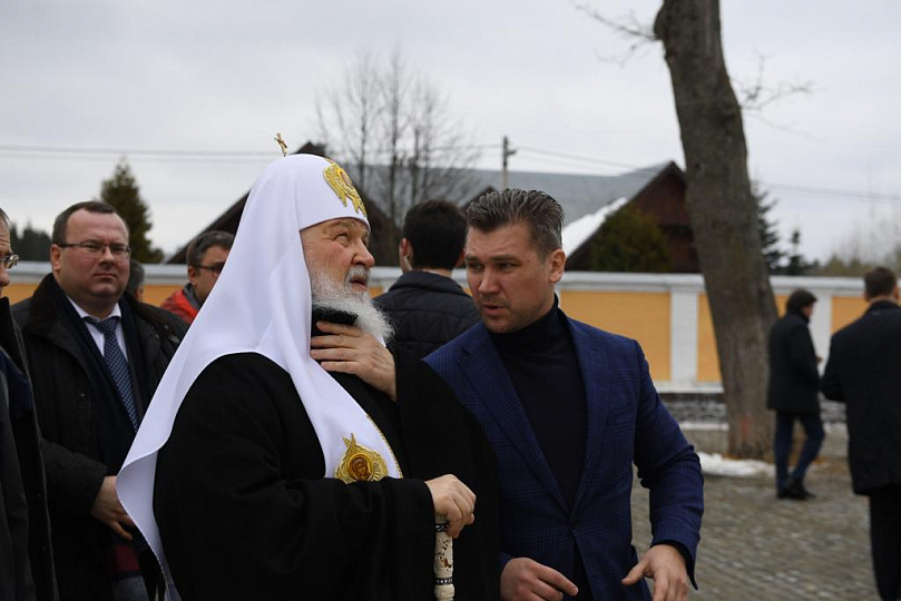 Владимир Мединский и Патриарх Кирилл посчитали отреставрированные объекты Зосимовой пустыни