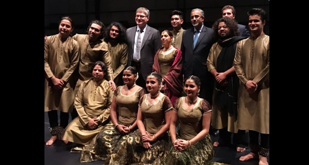 Фестиваль индийской культуры " Намасте, Россия " открылся на Приморской сцене Мариинского театра