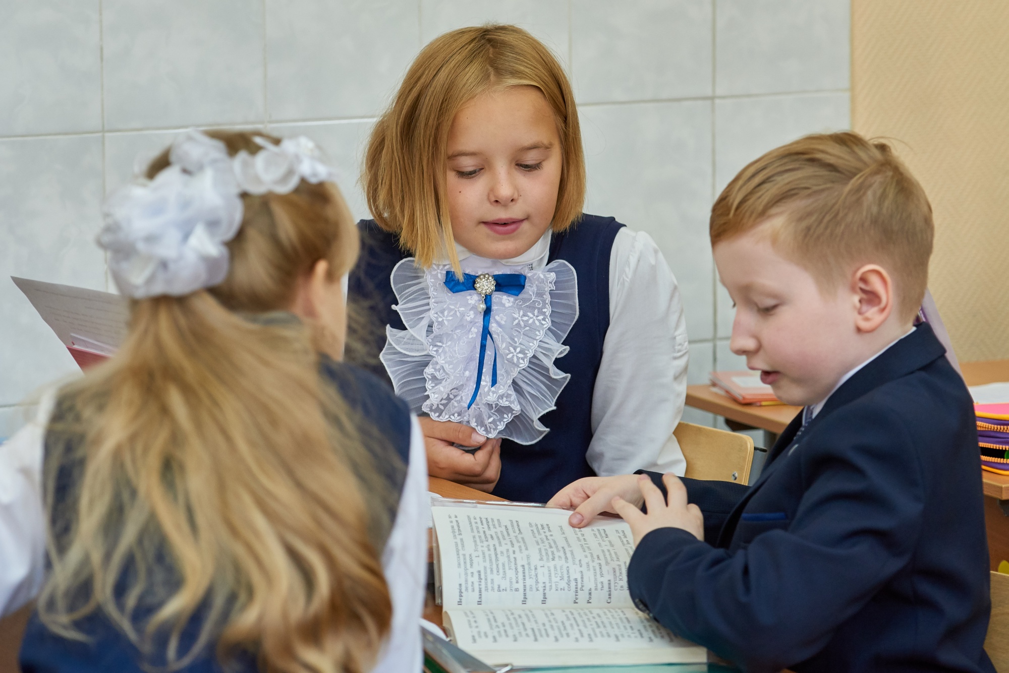 В российских регионах продолжается работа по капитальному ремонту школ