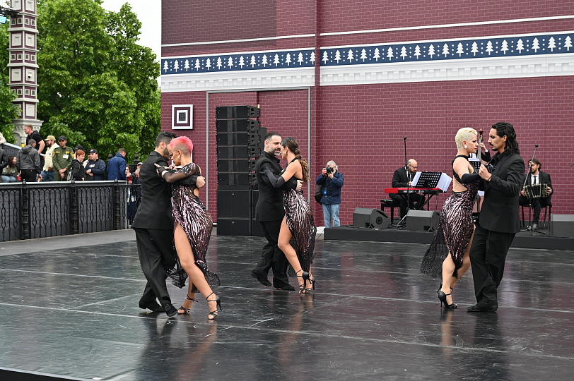 В столице России открылся XVI интернациональный театральный фестиваль им. А. П. Чехова